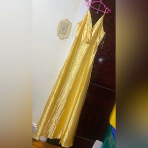 Snow party dress size M